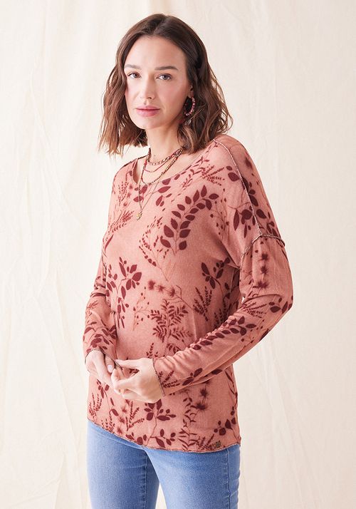 Polera Estampado Hojas
