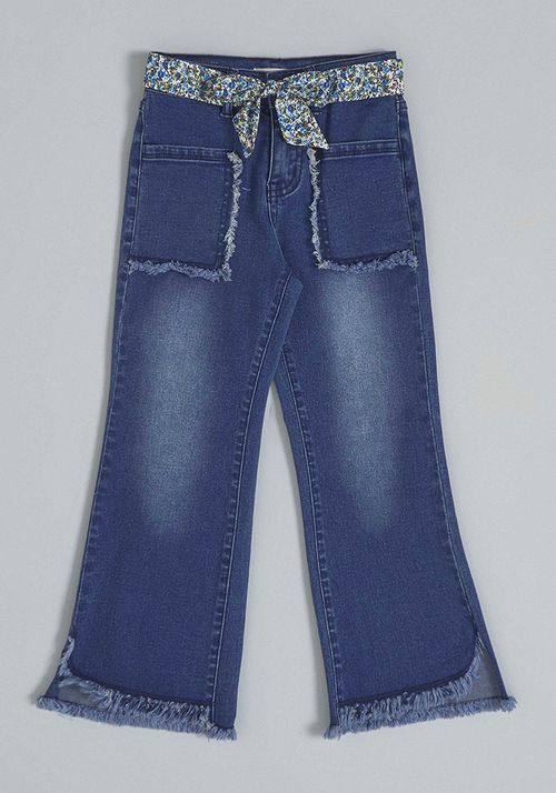 Jeans Con Basta Irregular Y Cinturón De Pañuelo