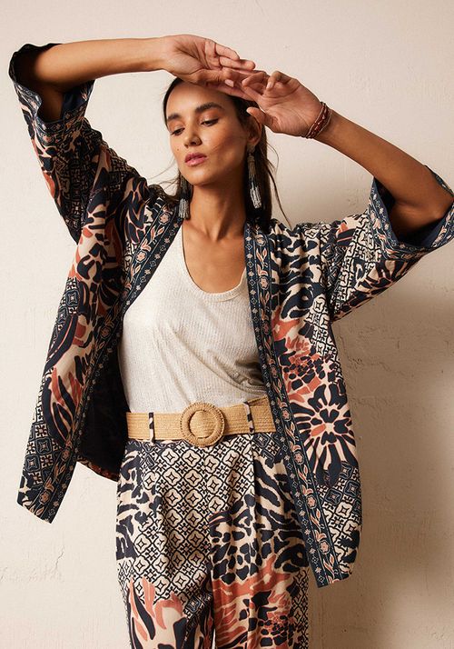 Blusa Tipo Kimono Estampado