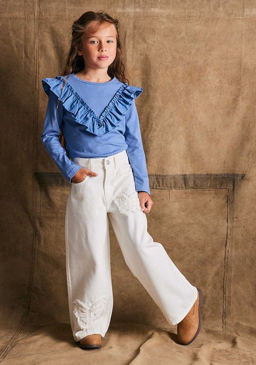 Jeans con Parches Deflecados de Mariposa