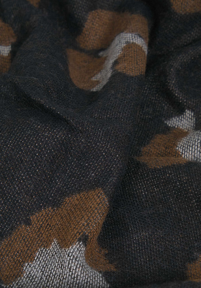 864809-0961_03