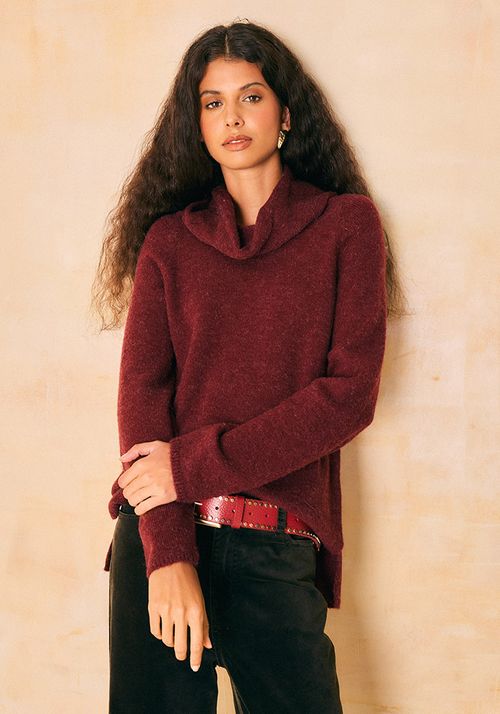 Sweater estilo basico con cuello alto