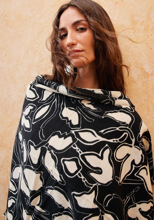 Pañuelo XL flecos print