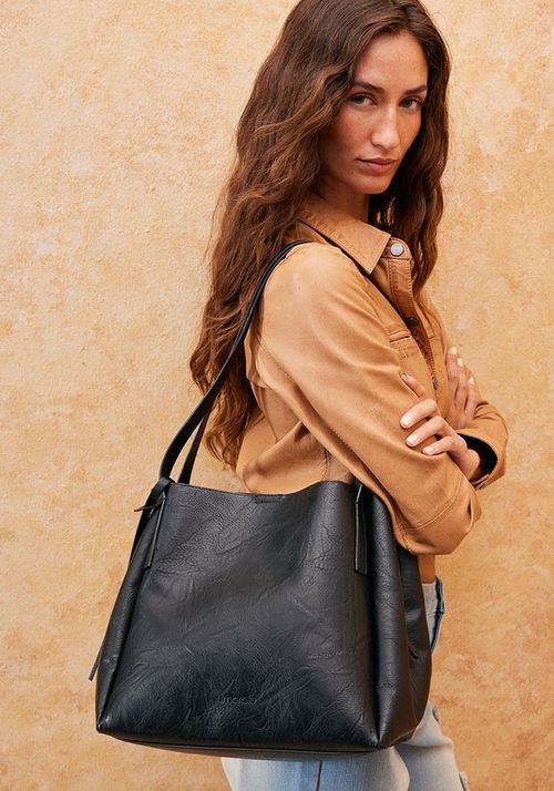 Cartera ecocuero lisa con bolsillo cierre