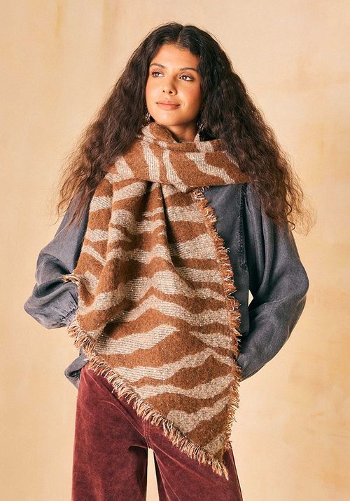 Bufanda animal print jacquard