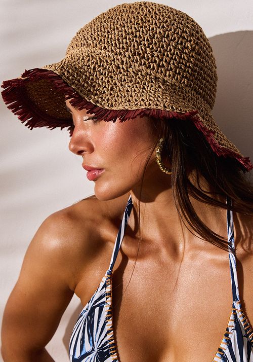 Sombrero bicolor con flecos