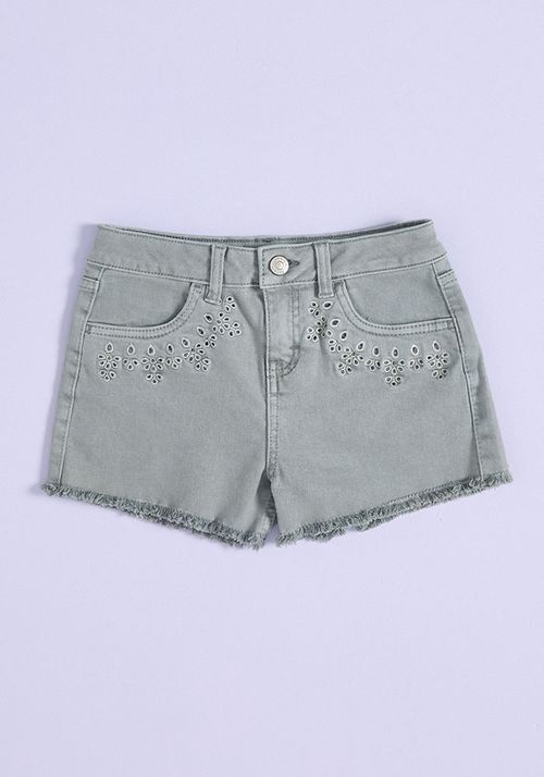 Short efecto lavado con bolsillos broderie
