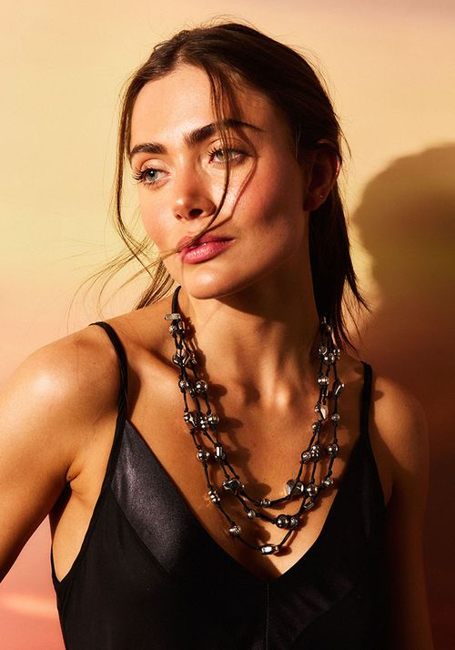 Collar charms metálicos silver