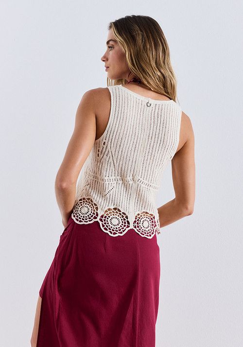 Polera Look Tejda Con Aplicaciones De Macramé