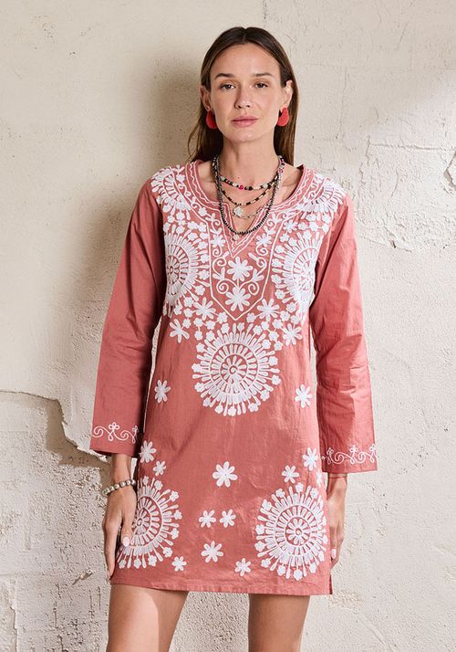 Salida de Baño bordados