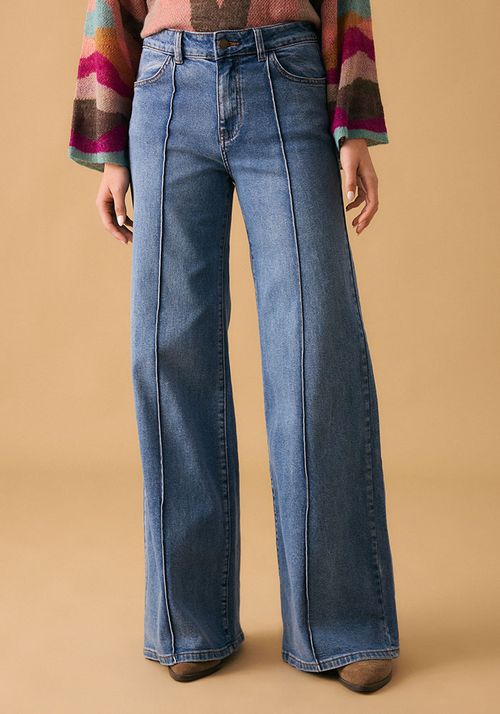 Jeans Pespunte Quiebre En Delantero