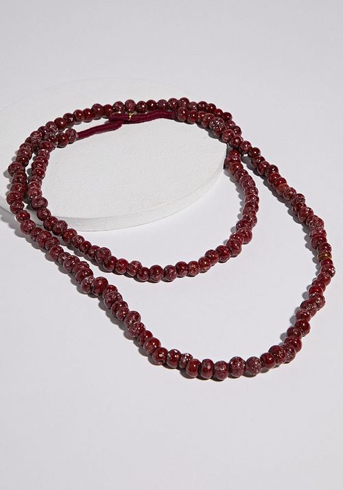 Collar largo con mostacillas