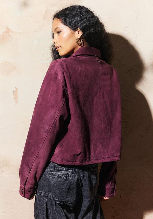 Chaqueta cuero natural con cuello funnel